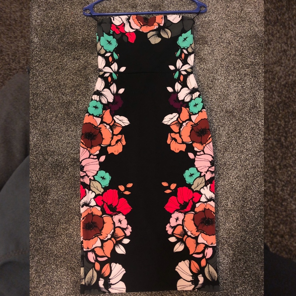 Beautiful Express tube top midi dress